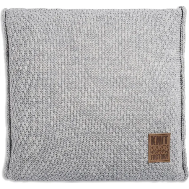 Knit Factory Jesse Sierkussen - Vierkant kussen - Kussen woonkamer - Bank kussen - Decoratie kussen - Licht Grijs - 50x50 cm - Kussenhoes inclusief kussenvulling