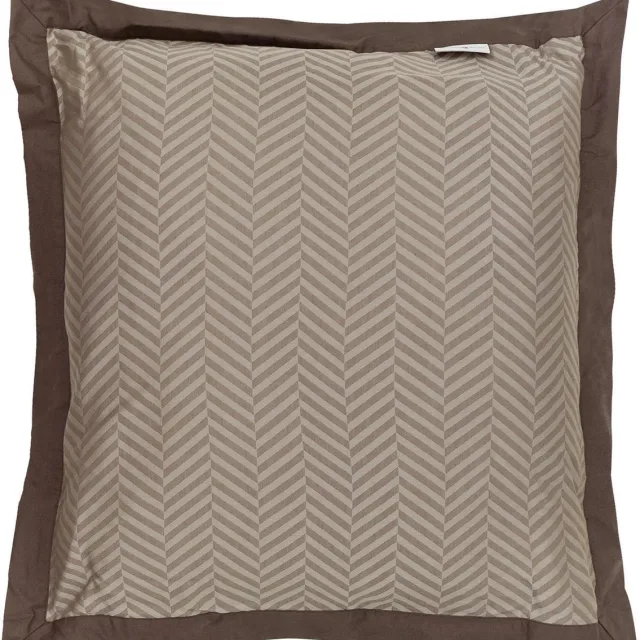 Kaat KA Aarau cushion Brown 050x050 Bruin