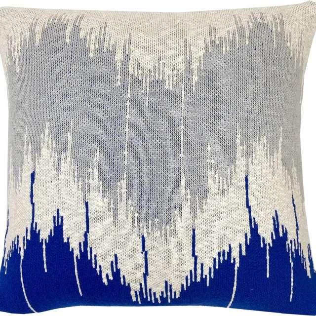 Malagoon Wave knitted cushion blue Blauw, Offwhite