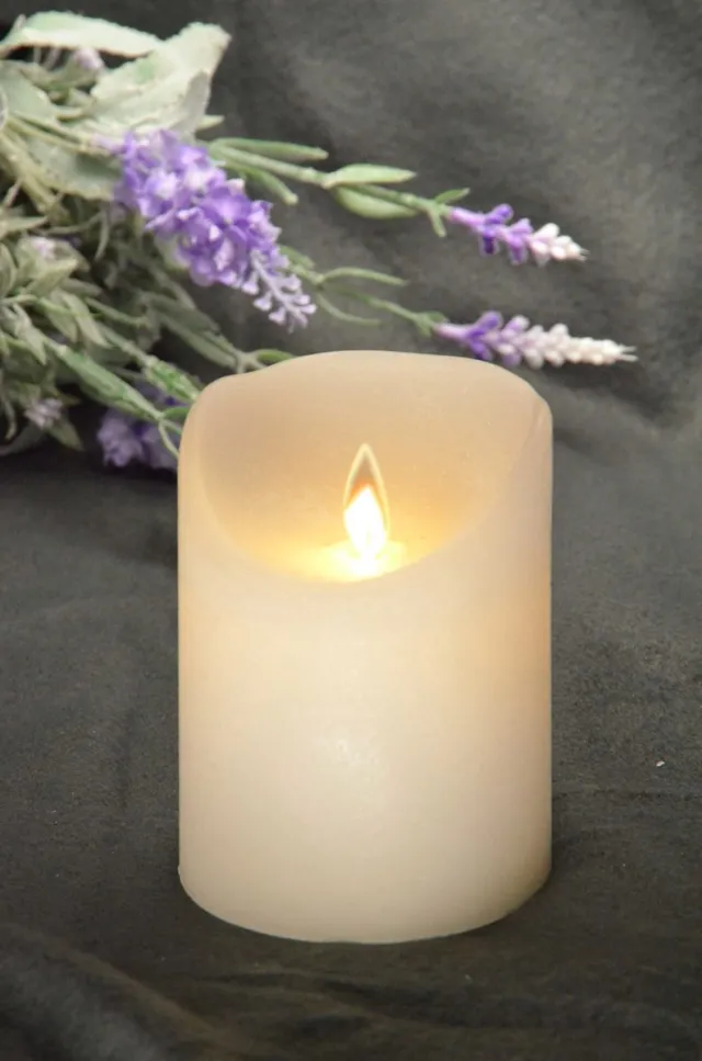 MilaNNE Candles by Milanne, 2.0 Vlamloze ledkaars uit echte kaarsen wax HAGELWIT, hoogte 10 cm - BEKIJK VIDEO