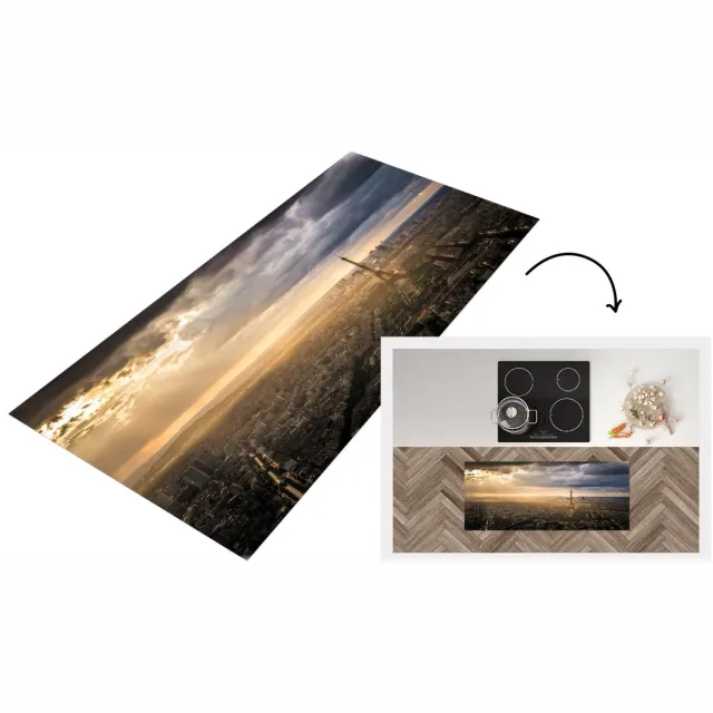 KitchenYeah Keukenloper - Loper keuken - skyline over Parijs met heldere zonnestralen die de Eiffeltoren verlichten - Keukenloper vinyl Multicolor