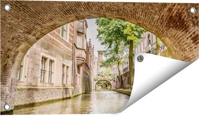 Gards Tuinposter Gracht in Utrecht onder de Brug - 60x30 cm - Tuindoek - Tuindecoratie - Wanddecoratie buiten - Tuinschilderij Multikleur