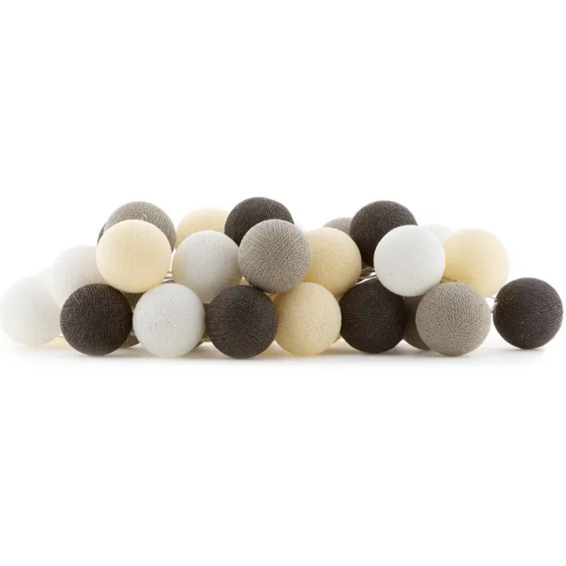 Cotton Ball Lights LED lichtslinger voor binnen - Handgemaakt en Fairtrade - 50 lampjes - Taupe