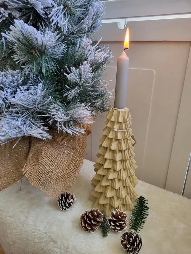 Mix en Match Living & Fashion Mix en Match - Kandelaar - Kerstboom - Kerst - Beige - Zandkleur - 26x11cm