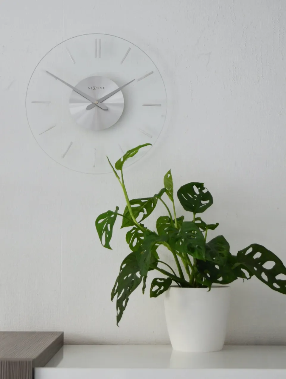 NeXtime Clocks Nextime wandklok- 26 cm - Aluminum - Glas - Stripe - 26 cm transparant, foto 4