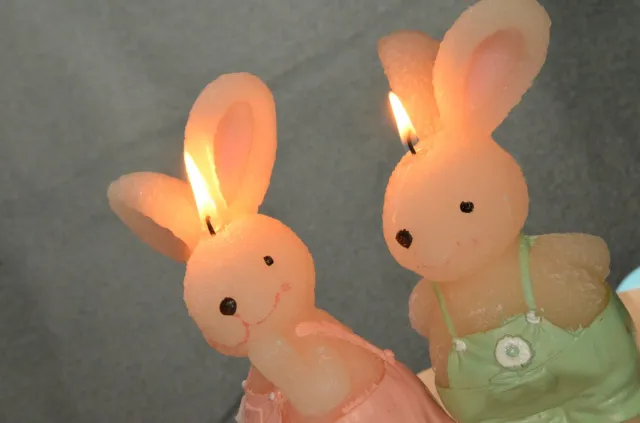 MilaNNE Papa en Mama Paashaas kaars, hoogte: 19 cm set van 2 kaarsen - Leuk voor de Paasdagen of Valentijnsdag - BEKIJK VIDEO creme
