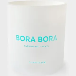 SunnyLife Candles & Fragrance Geurkaars Bora Bora Passionfruit Guava - Kokosnoot Wax - Wit