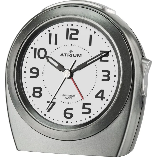 Atrium Wekker - Senioren - Analoog - Antraciet Grijs - Zonder Tikgeluid - Autolight - Duidelijk - Eenvoudige Bediening - Licht / Wijzerplaatverlichting - Opbouwende Alarmsignaal - Snooze - Quartz Uurwerk - Wekkers Slaapkamer - Klok - A451-4