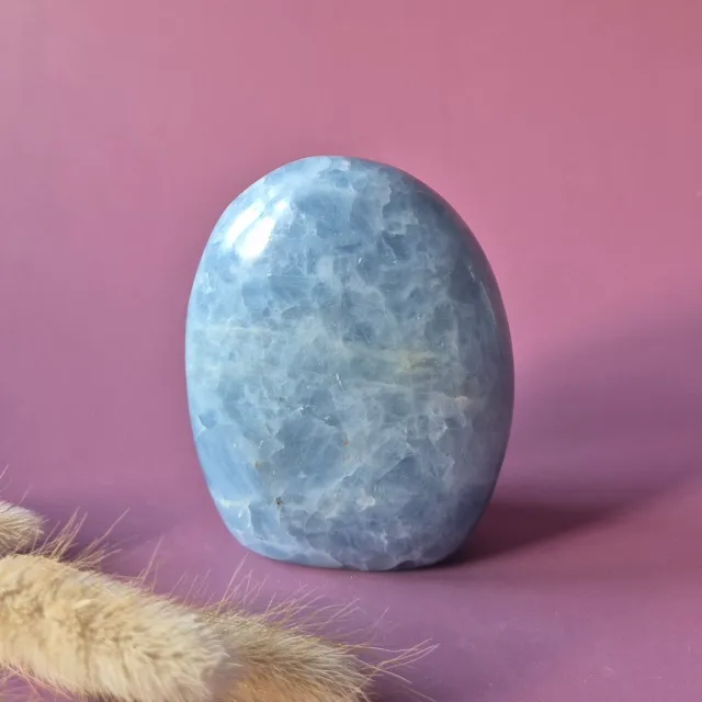 Moonlight Gemstones Edelsteen Celestien Freeform – Zachtblauwe ruststeen Meerkleurig