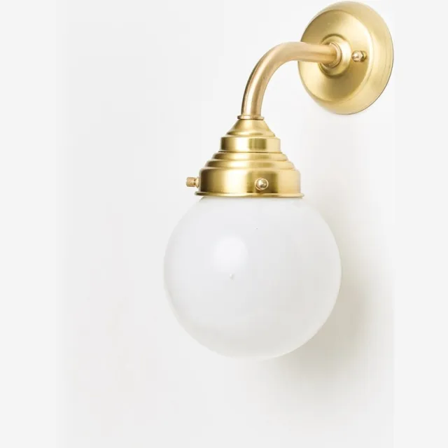 Coloured by Art Wandlamp Bol Ø 15 Curve Messing - Art Deco Trade