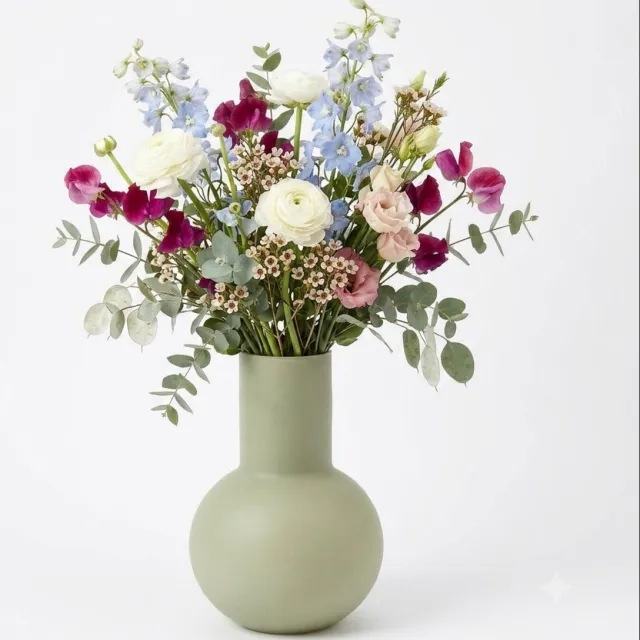 Bellatio Design bloemenvaas Montauk - kaky groen - mat glas - 20 x 24 cm - glazen vazen