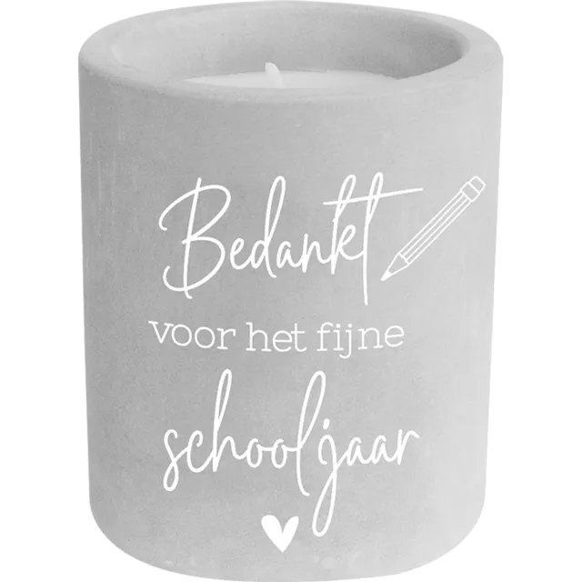 Paper dreams Kaarsje schooljaar op - 6,5x6,5x8 cm - Cement