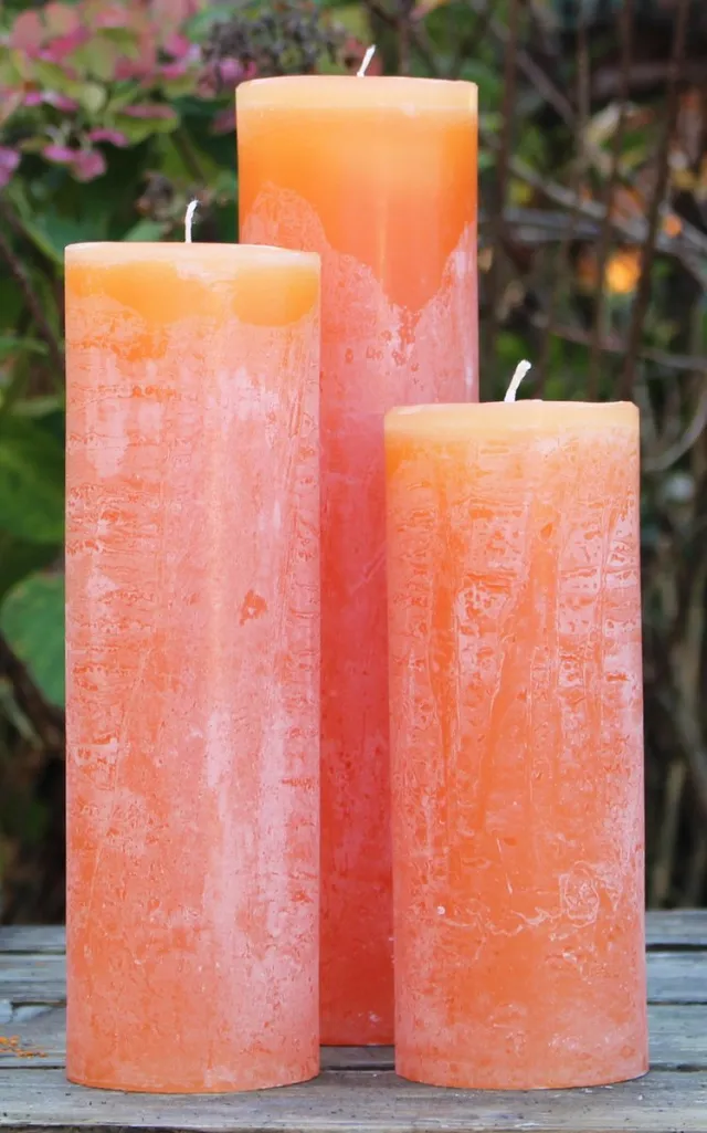 bika Krul kaars set van 3 in de kleur acacia(Soort oranje)