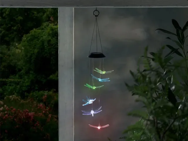 livarno home Solar Windspel - Libellen - Hangend 78 cm - Verlichtingsduur 8 uur - Windgong Verschillend