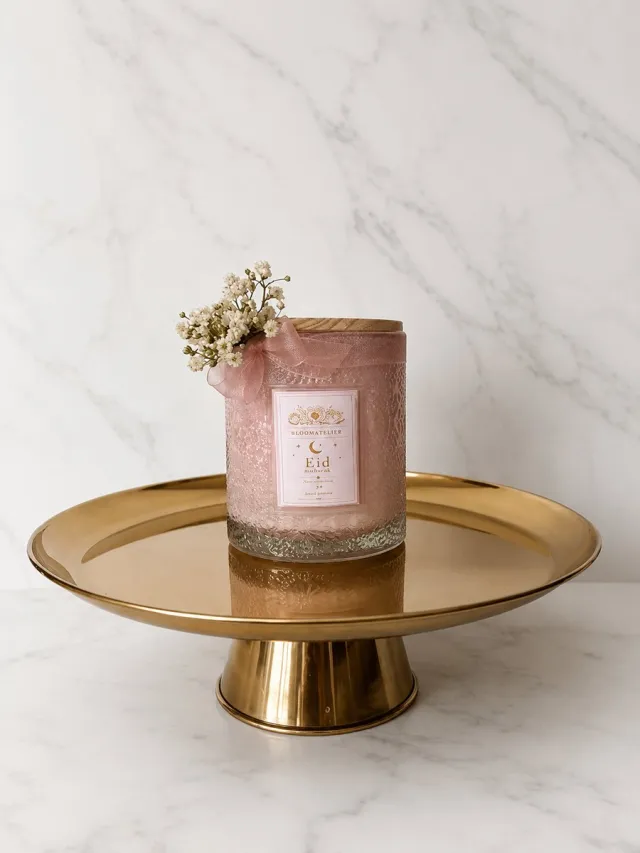 Bloomatelier Younik Bloomatelier Noor - geurkaars - Eid Mubarak - paeonia- pioen - gift zacht roze
