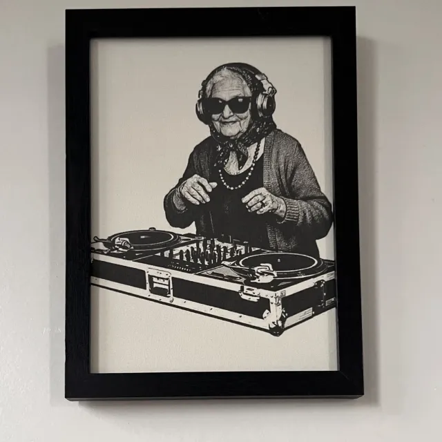 KAE Design Poster - DJNanny - Art Print - 13x18cm - Framed Black