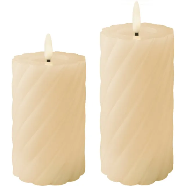 Lumineo luxe LED kaarsen/stompkaarsen - set 2x st-creme wit - D7,5 - met timer