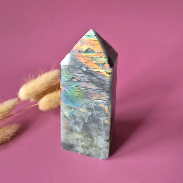 Moonlight Gemstones XL Edelsteen Paarse / Oranje Labradoriet Tower met Regenboog Flash – 288g Marineblauw