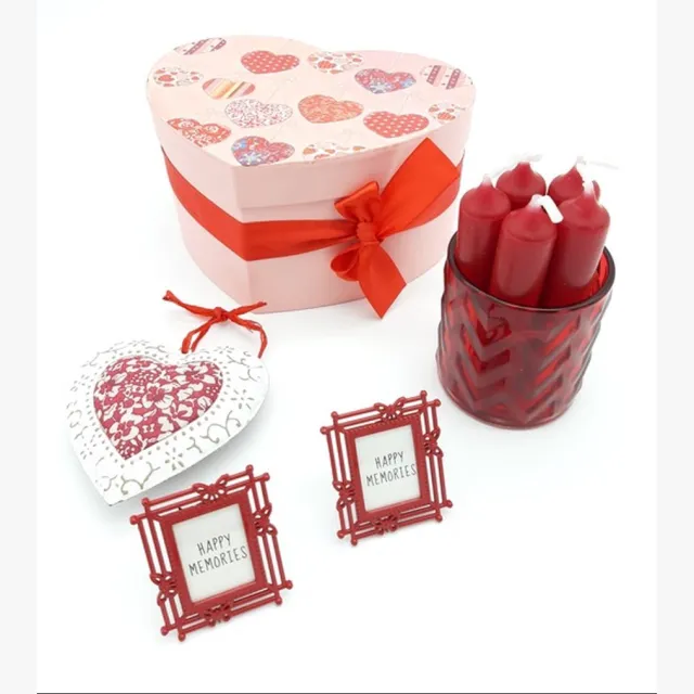 Lana's flowers & gifts Luxe Cadeauset voor Haar – Met Kaarsen & Fotolijstjes – Perfect voor Moederdag, Verjaardag of Valentijn Rood