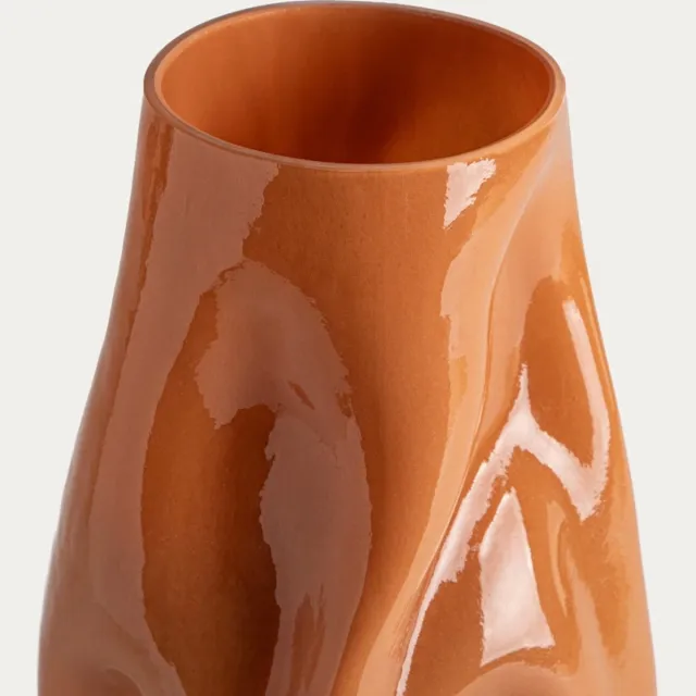 Homla Vaas | EVARA | geplooid honingkleurig glas | 16x27 cm | 785863 Amber