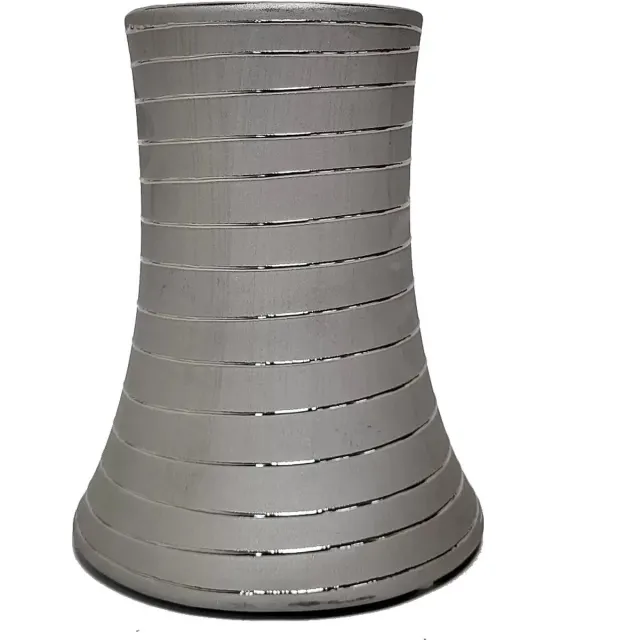 Gilde ZILVERKLEURIGE METALEN KANDELAAR MET GESTREEPT PATROON 16CM