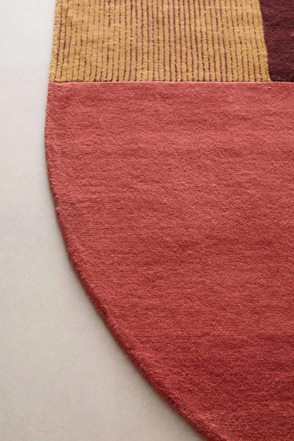 Studio LIVIT Alain grafisch wollen vloerkleed burgundy, foto 4