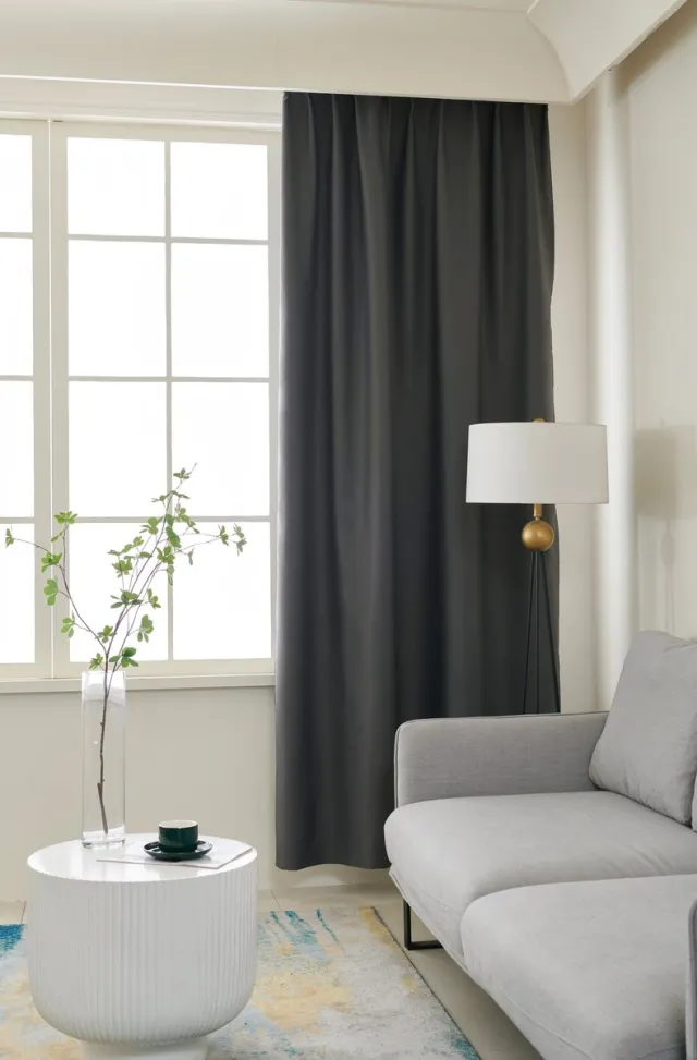 maroyathome ELSA - Gordijn - Verduisterend - met plooiband - kant-en-klaar - 150x260 cm - 150 cm breedte en 260 cm lengte - Antraciet - 1 stuk