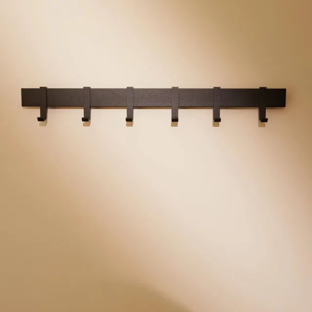 Famanu Moderne metalen wandkapstok met beweegbare haken, haldecoratie in zwart mat, 58 cm, ideaal voor jassen en accessoires
