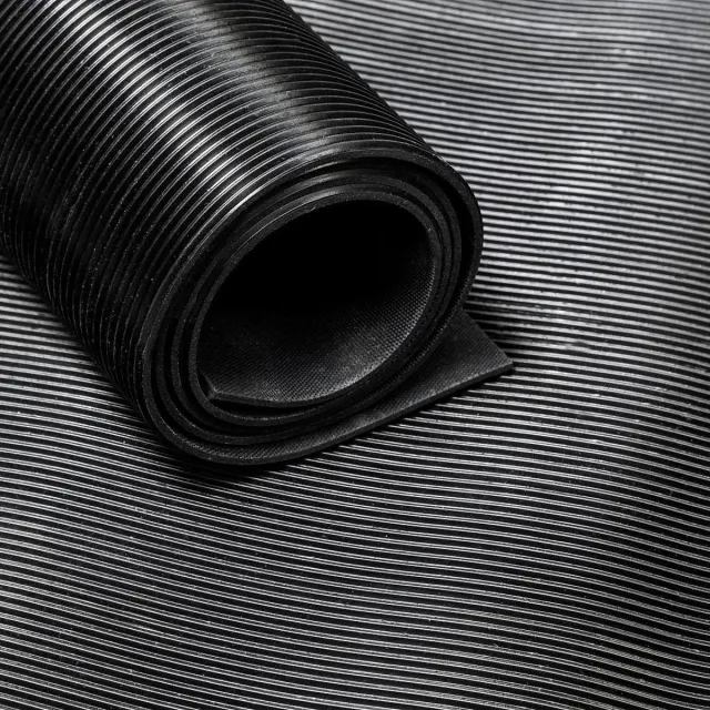 GOMbase Rubbermat op rol - fijne ribbel - Dikte 3mm - Breedte 50 cm - Rubber loper - Lengte 1m Zwart
