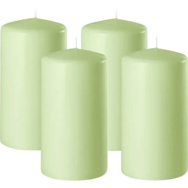 Enlightening Candles Cilinderkaars/stompkaars - 4x - lichtgroen - D6 x H15 cm - 58 branduren - Dikke kaarsen - Voor kandelaar of plateau
