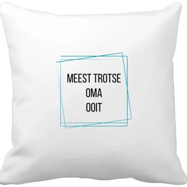 Akyol meest trotse oma ooit Kussen hoes - Oma - trotse oma - verjaardagscadeau - verjaardag - cadeau - cadeautje voor oma - oma artikelen - kado - geschenk - gift - 40 bij 40 cm Multicolor