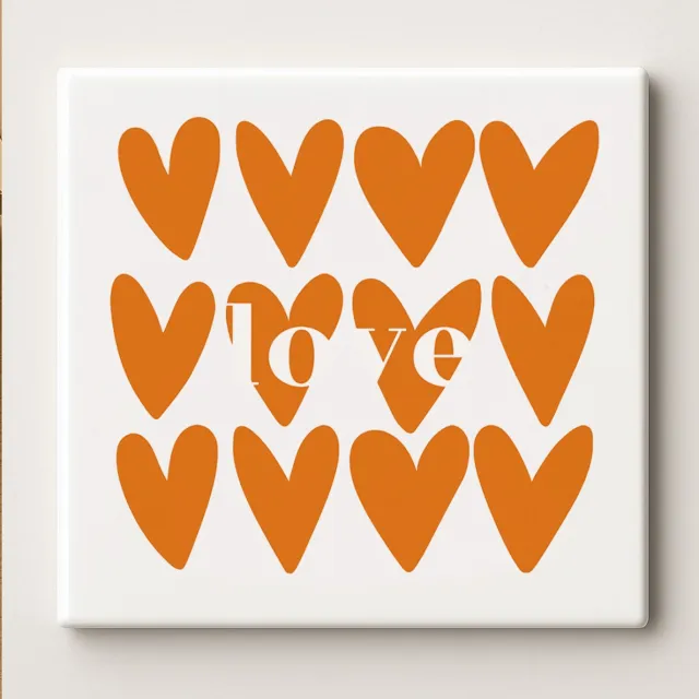 Nevolis Liefdesharten Tegel 15x15cm – Minimalistisch Oranje Hart Ontwerp – Romantische Keramische Wanddecoratie – Modern Huis- en Valentijnscadeau Multi Color