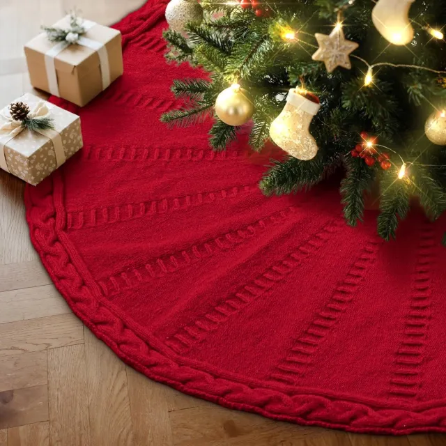 Dailygoods- Kerstboomrok 90CM Dailygoods- Kerstboomrok 120 cm - Kabelgebreide Boomrok - Rustieke Kerstboomrok - Kerstboomdeken - Kerstboom Basishoes - Hoogwaardig Acrylgaren Rood