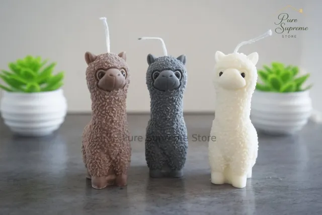 Pure Supreme Store Decoratie kaarsen set alpaca familie | Bruin, grijs & wit | 3 stuks | Handgemaakt