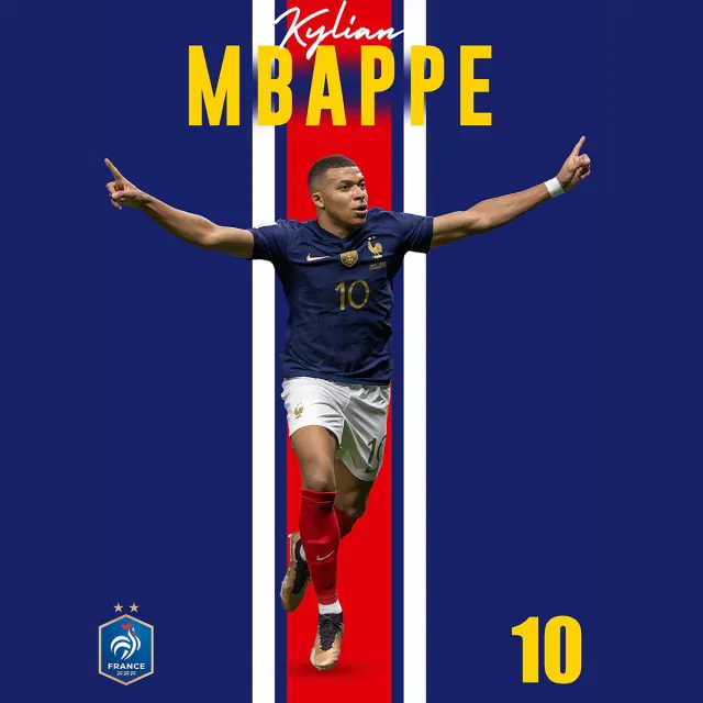 Kleurmedia Kylian Mbappé Poster - Voetbal Posters - Goal Collection - Bekende Voetballer - Geschikt om in te lijsten - 43.2 x 61cm (A2+) Kylian Mbappé Goal collection