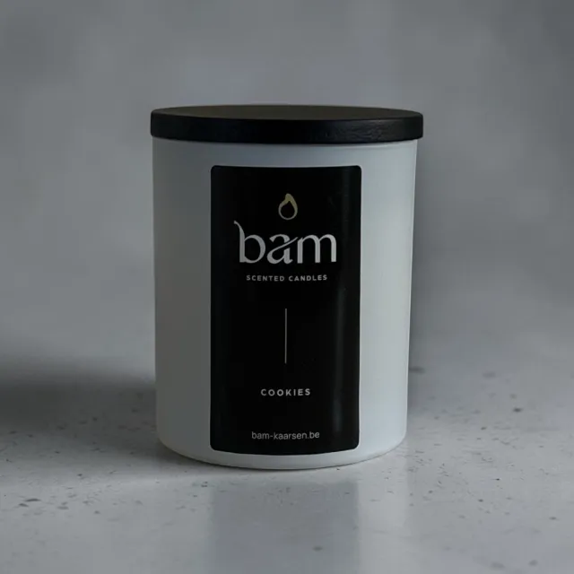 Bam Cookies Geurkaars – Witte Kaars met Houten Wiek – 60 Branduren – Vegan Geurkaars van Zonnebloemwas – Handgemaakt in België