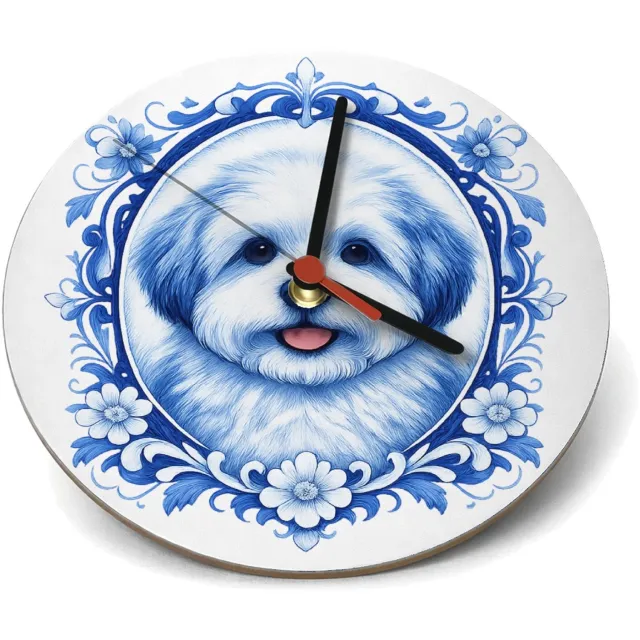 Mr Cadeautjes Klok rond Ø 19 - design Een frontaal kattenportret met een elegante botanische omlij | cadeau Wit