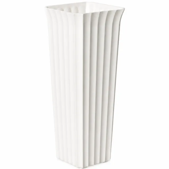 SWGOTA Witte kunststof vaas 8,5 x 8,5 x 19,5 cm met verticale ribbels en uitlopende vierkante opening