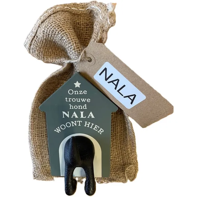 History& Heraldry Ltd Hondenriemhouder-Nala-in leuk kado verpakking-15cmx10cm-woonaccessoires-hondengarderobe-kapstok voor honden-kado idee voor hondenbezitters-haak voor hondenriem grijs