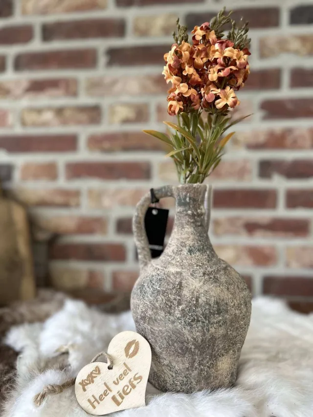 Creaties van hier Kruik L - Grijs - Hyacint orange - borcante - vaas - 23,5 cm - met houten hartje kruik l 2