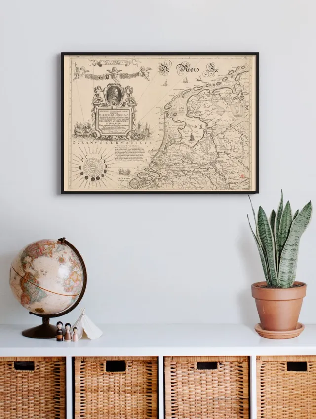 Esque Poster In Zwarte Lijst - Historische Oude Kaart Noordelijk Nederland - Stadsplattegrond 1647 - 50x70 cm