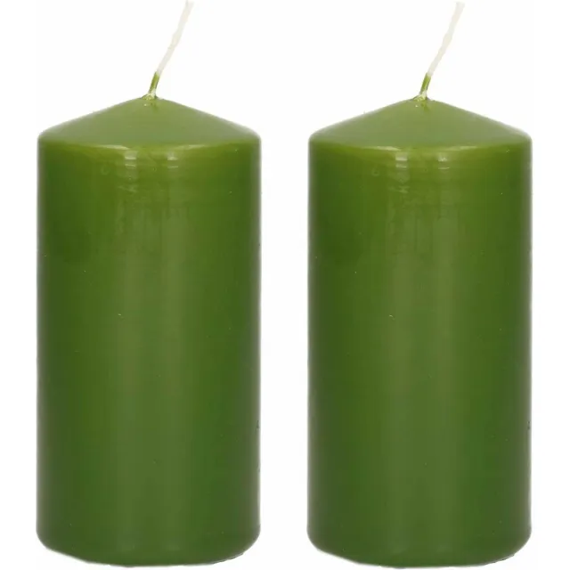 Trend Candles Cilinderkaars/stompkaars - 2x - olijfgroen - 6 x 12 cm - 40 branduren - met brandvertragende folie