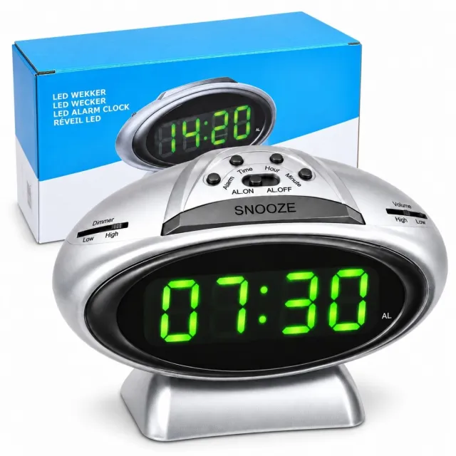 EasyMart Digitale Wekker – LED Wekker met Grote Cijfers – Seniorenwekker – Snooze – Dimbaar Display – Instelbaar Volume – Netstroom – Zilver