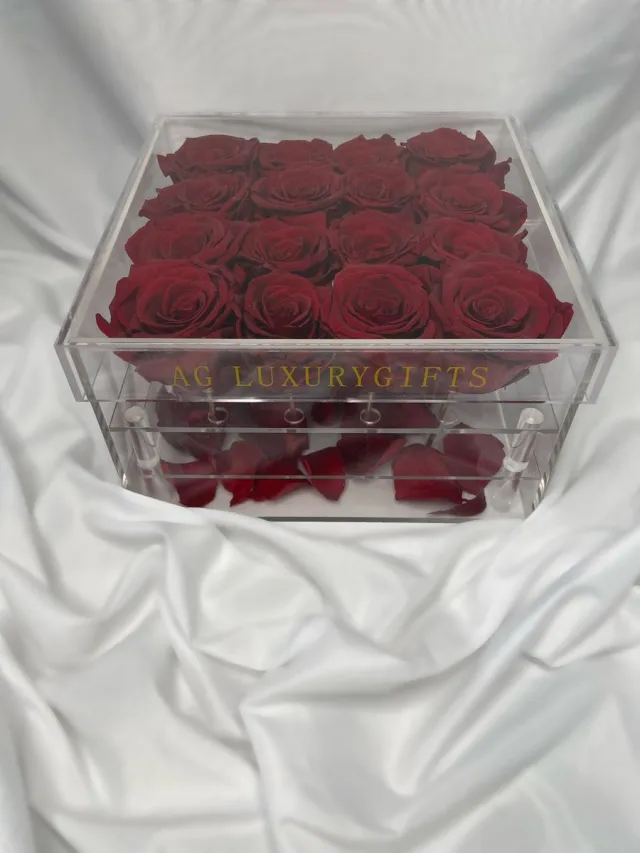 AG Luxurygift Cadeau box met rozen - Long life rozen- AG Luxurygifts - rozen - bloemen - luxe cadeau - Verjaardag cadeau - flower box - cadeau - flowers - luxurygifts - Kerst cadeau - Valentijnsdag cadeau Rood