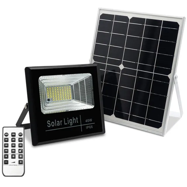 RexTech Solar wandlamp buiten 'Capital II' - Floodlight - Koud wit licht (6500K) - 1600 lumen - Met afstandsbediening - Schijnwerper met los zonnepaneel - Tuinverlichting op zonne-energie Zwart