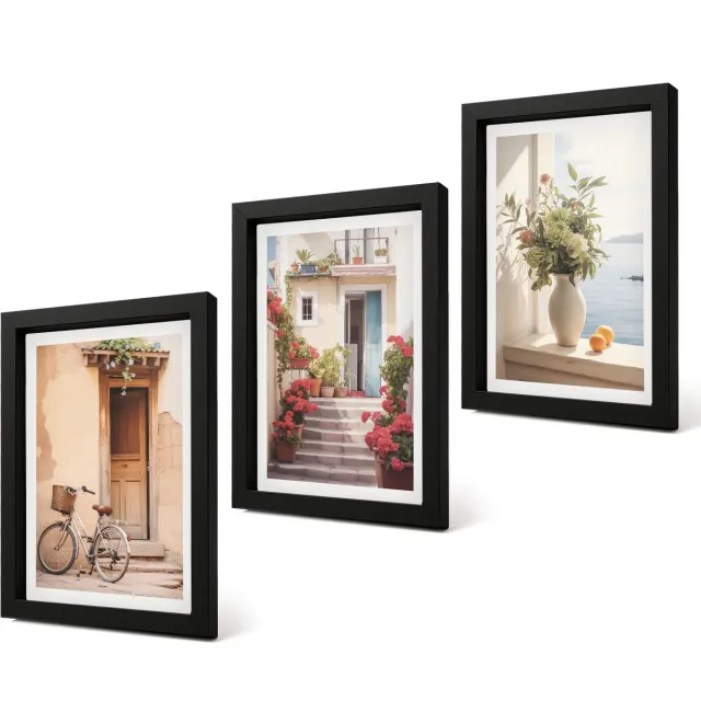 Coloray 4-Delige Schilderij Set - Charmante straatjes langs de kust met bloemen en fietsen. - 20 x 30 cm - Muurdecoratie - Interieur Decoratie - Moderne Wanddecoratie Zwarte lijst