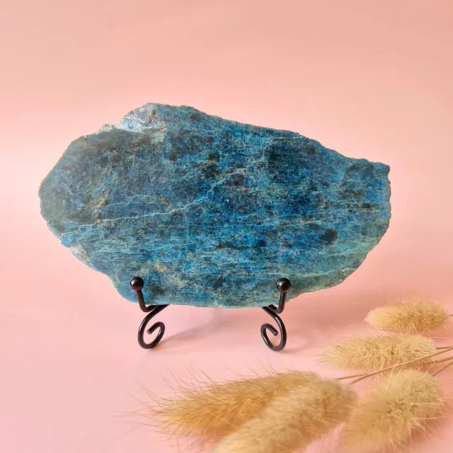 Moonlight Gemstones Edelsteen Blue Apatiet Schijf op Standaard #7 246gram – Inspiratie, Helderheid & Innerlijke Kracht Meerkleurig