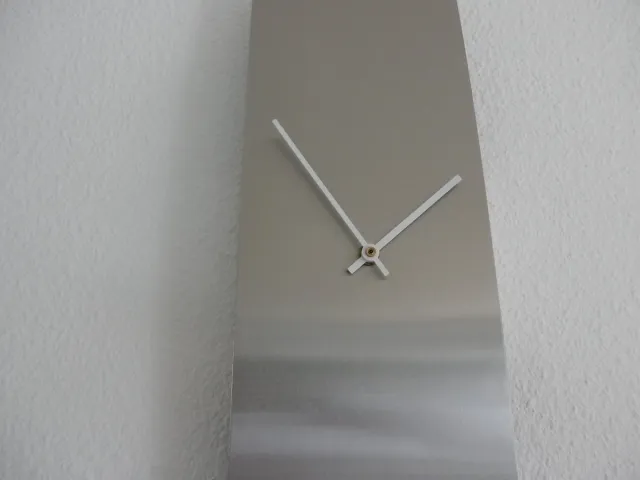 Credo Benelux Wandklok 60 x 15 cm, RVS Wandklok, Moderne Wandklok, Roestvrijstalen Wandklok, Wandklok Design Roestvrijstaal