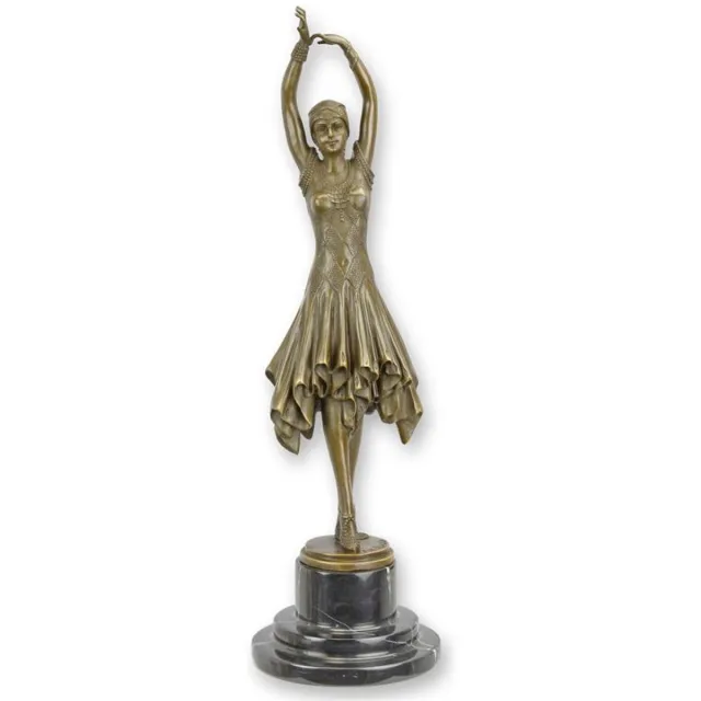 VntiQue Bronzen beeld "Miss Kita" – Elegante sculptuur van brons – Klassieke kunst voor interieurdecoratie – 44,8 cm hoog