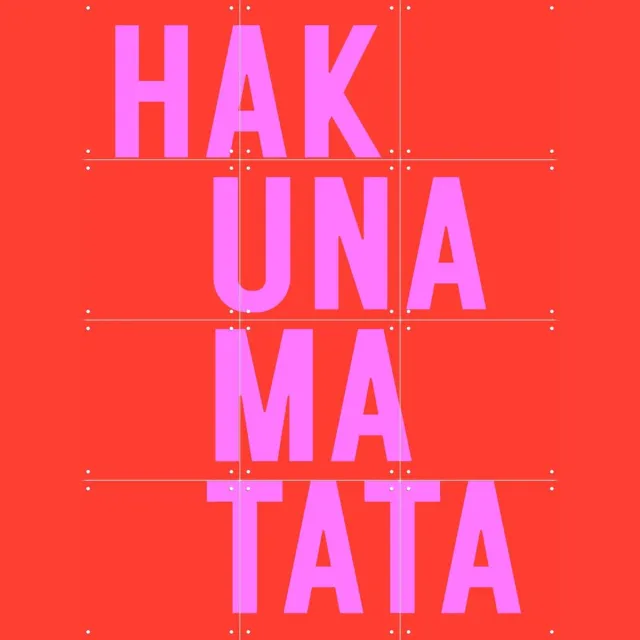 IXXI Hakuna Matata - Red Pink, Ohkimiko & Various - 60 x 80 cm - Grote wanddecoratie en posters - Kleurrijk, Typografie, Grafisch Ontwerp, Speels Rood